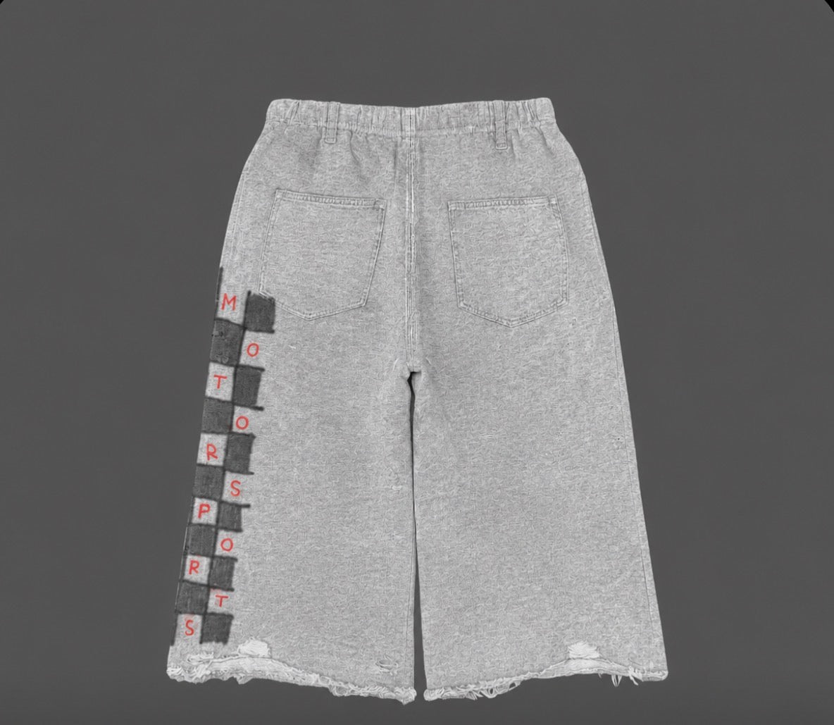 VICTORY LANE STAPLE SHORTS